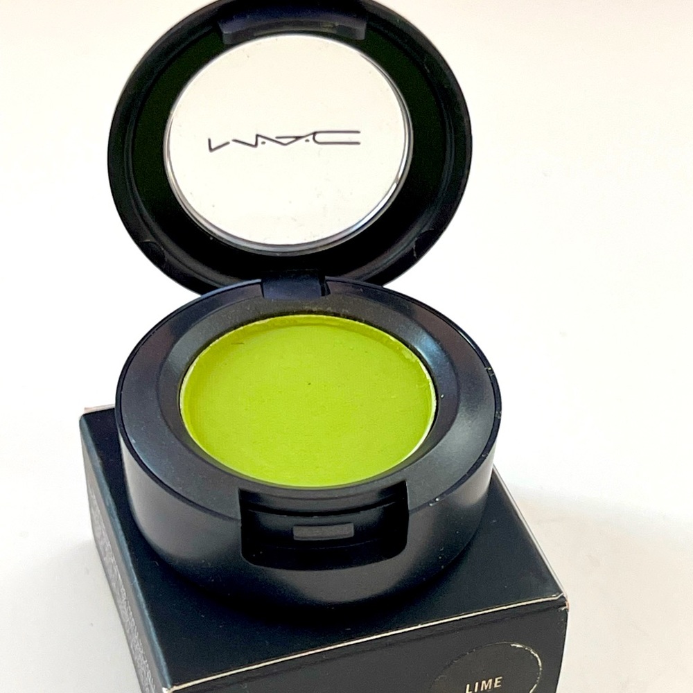 MAC - Lime - Eyeshadow